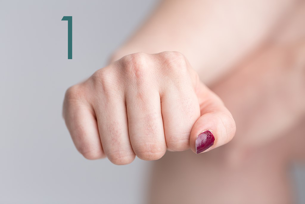 Entdecke die Sinnlichkeit eines Fisting-Workshops mit deiner Herrin: Das Anschauungsobjekt (Teil 1)